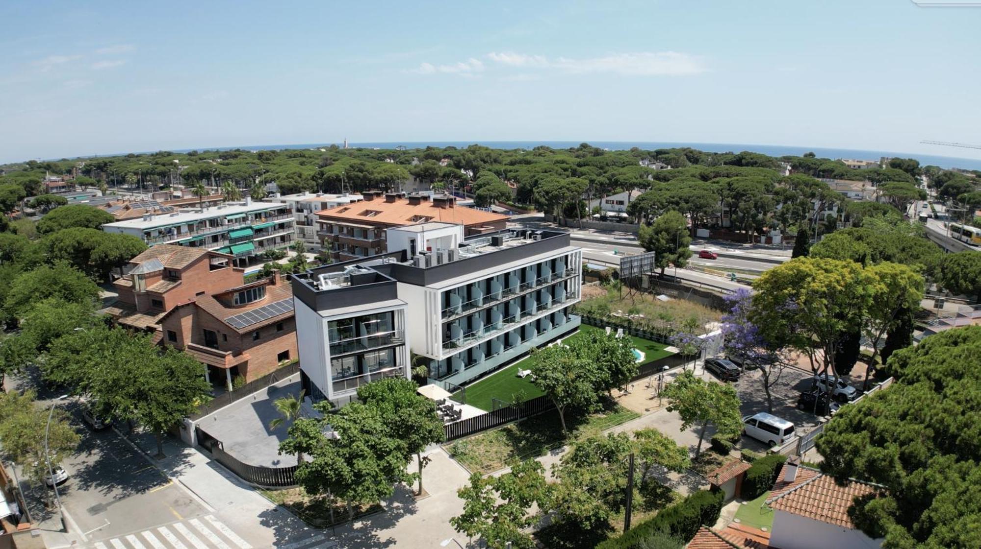 Hotel C31 Castelldefels Exterior photo